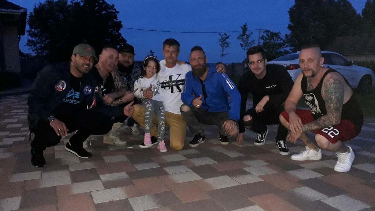 Szerencsecsillag Vendégház Kiskoros Esterno foto